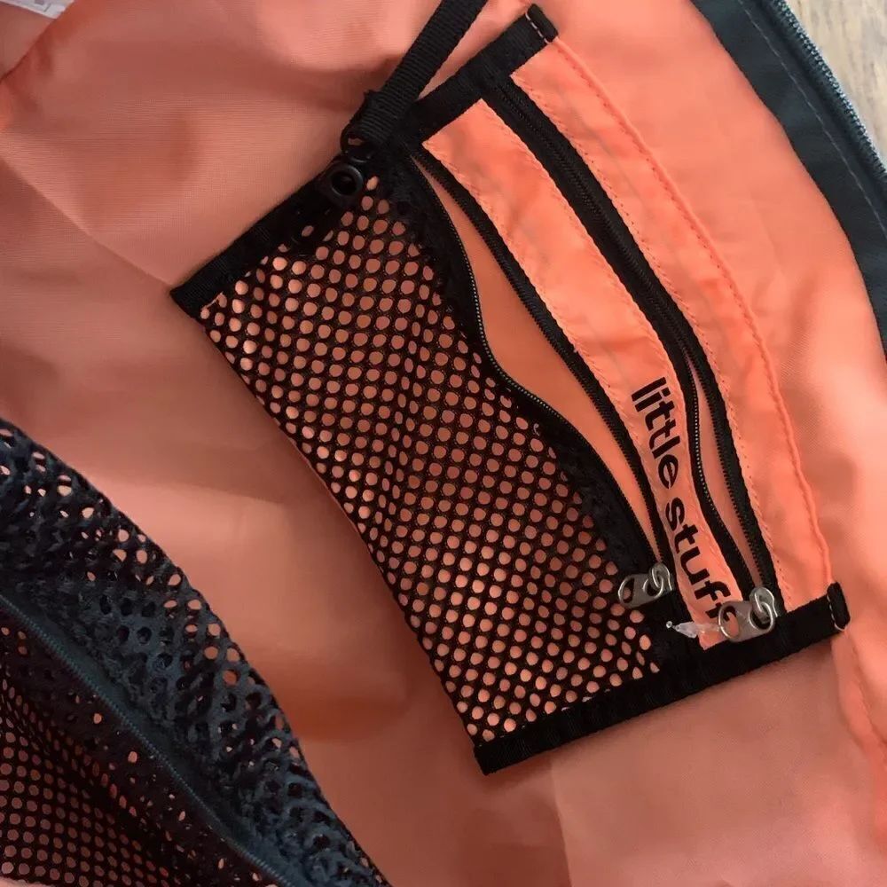 Adidas bag - Picture 4 of 4